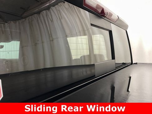 Used 2021 GMC Sierra 1500 AT4 w/ AT4 Premium Package image 18