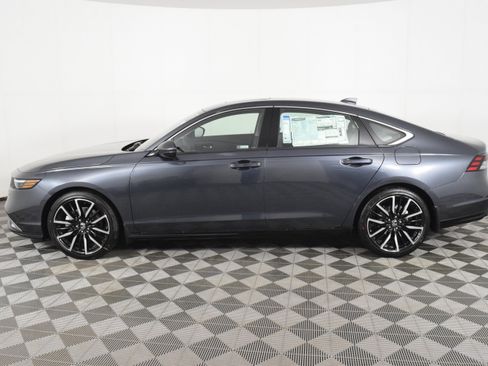 New 2026 Honda Accord Touring image 9