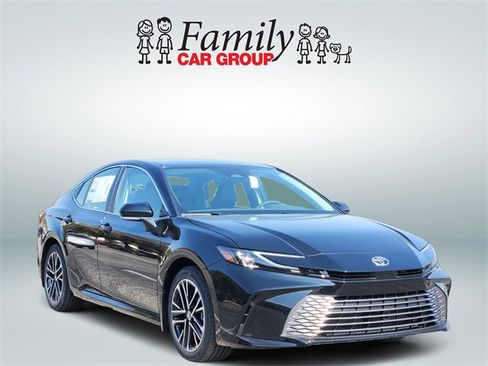 New 2026 Toyota Camry XLE image 2
