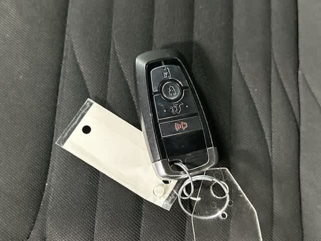 Used 2020 Ford Explorer XLT w/ Class III Trailer Tow Package RWD image 32