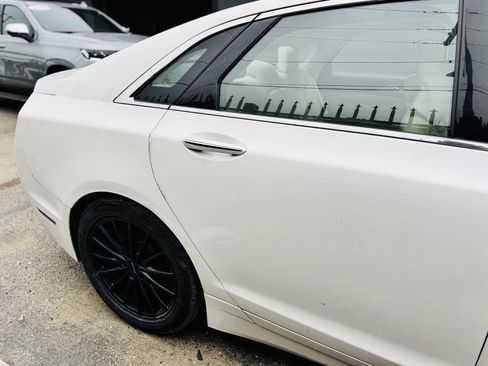 Used 2015 Lincoln MKZ AWD w/ Equipment Group 101A Select image 3