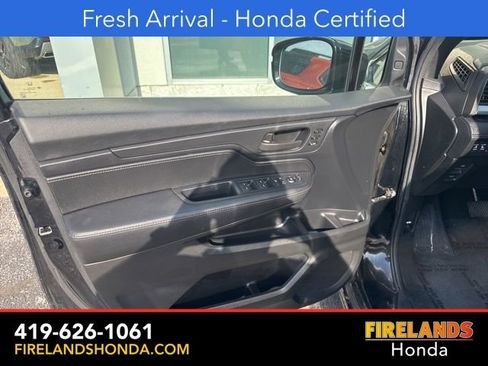Certified 2024 Honda Odyssey Sport image 12