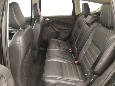 Used 2018 Ford Escape Titanium FWD image 18