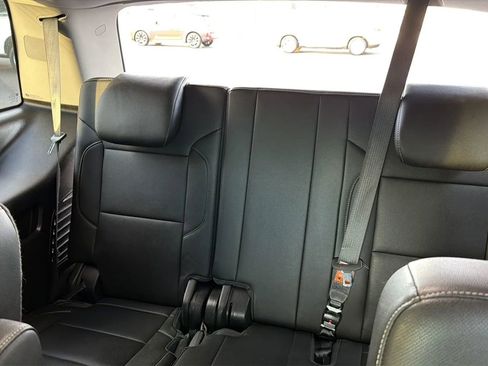 Used 2018 GMC Yukon SLT w/ Premium Edition image 13