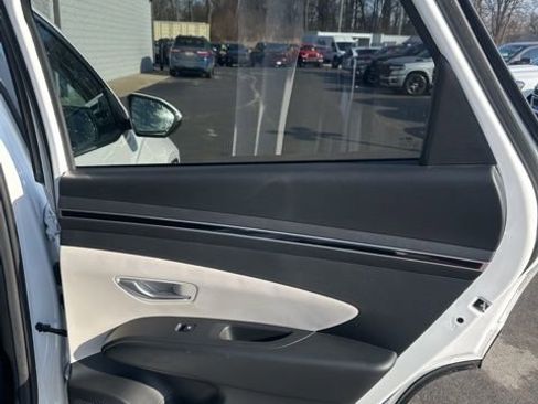 Certified 2023 Hyundai Tucson SEL image 32