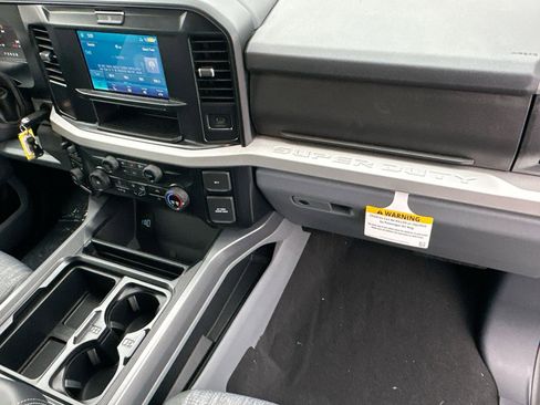 New 2026 Ford F350 XLT w/ 360-Degree Camera Package image 36