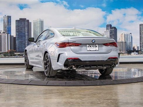 Used 2025 BMW 430i xDrive Coupe w/ M Sport Package image 9