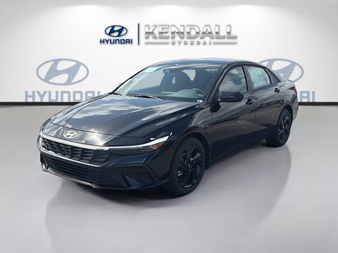New 2026 Hyundai Elantra Sport FWD image 3
