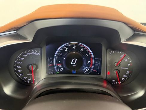 Used 2015 Chevrolet Corvette Z06 w/ 3LZ Preferred Equipment Group RWD image 33