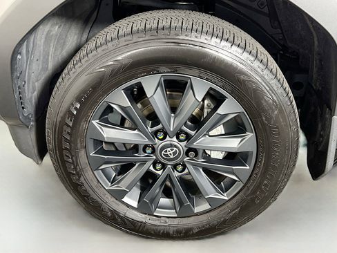 Used 2025 Toyota Land Cruiser w/ Premium Package AWD/4WD image 27