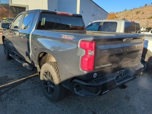 Used 2021 Chevrolet Silverado 1500 LT Trail Boss image 4