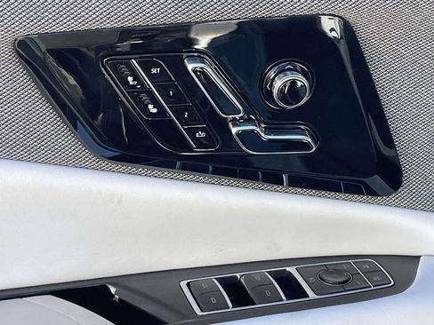 New 2026 Cadillac Optiq Sport 1 image 16