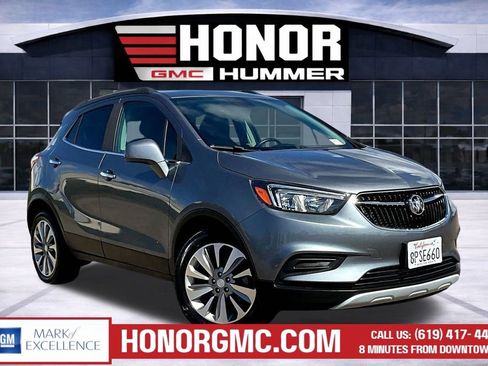 Used 2020 Buick Encore Preferred image 1