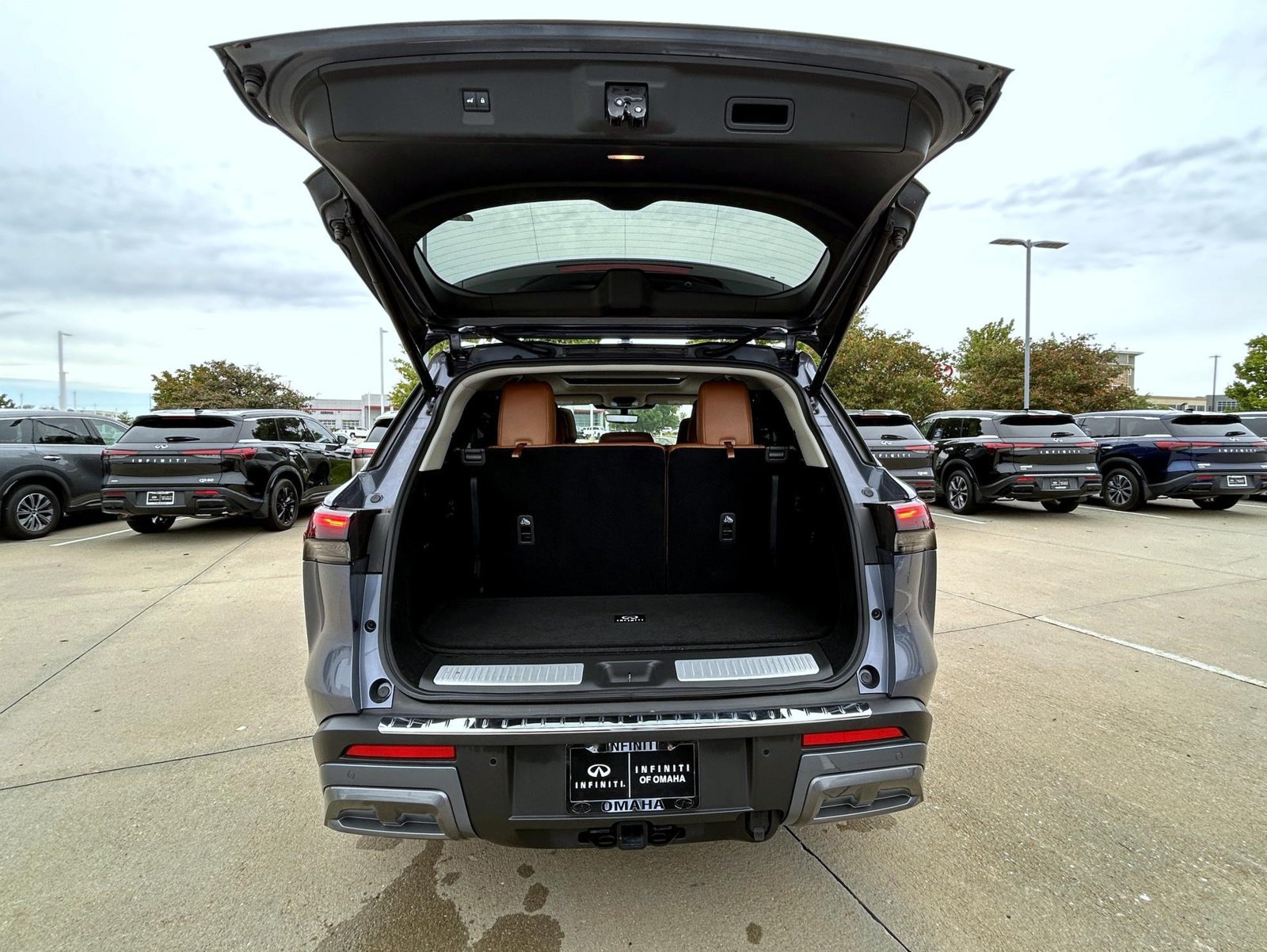 Certified 2023 INFINITI QX60 Sensory w/ Vision Package AWD/4WD image 23