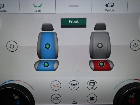 Used 2020 Land Rover Range Rover Long Wheelbase HSE image 16