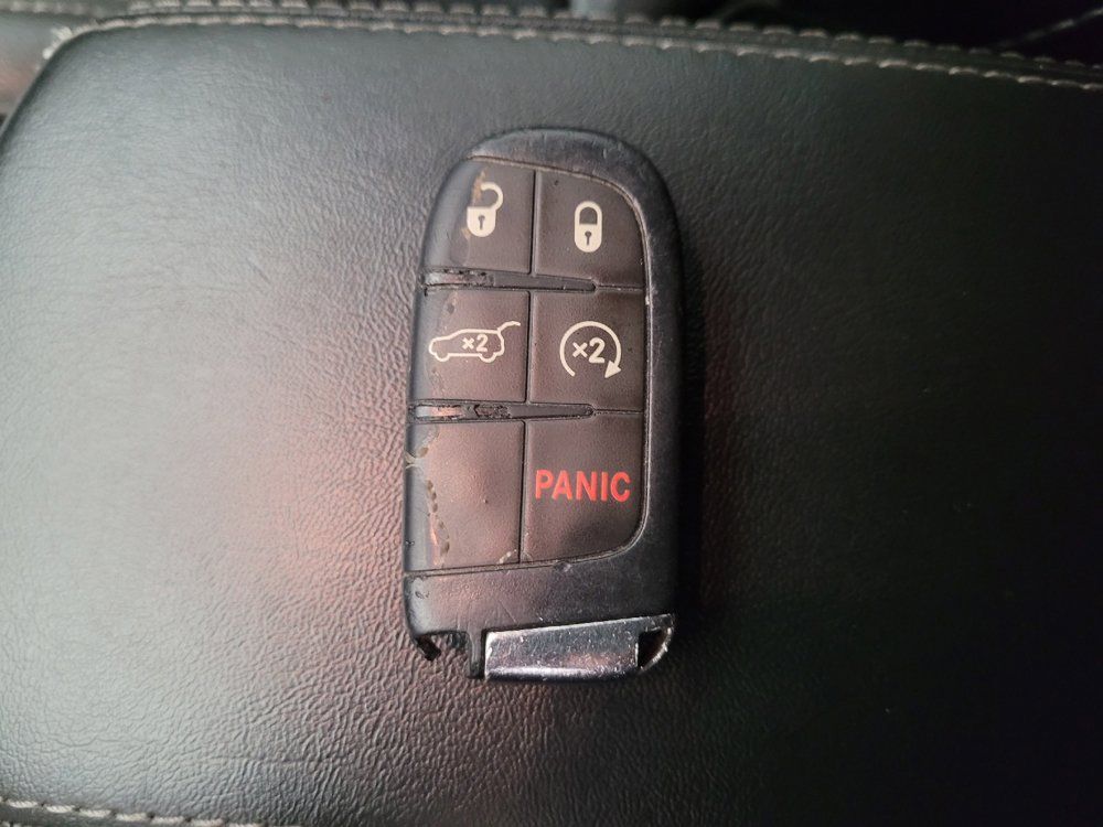 Used 2021 Jeep Compass Latitude AWD/4WD image 32