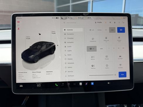 Used 2024 Tesla Model Y 2WD image 18