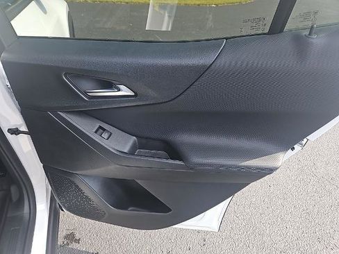 New 2026 Chevrolet Equinox LT w/ Convenience Package II image 26