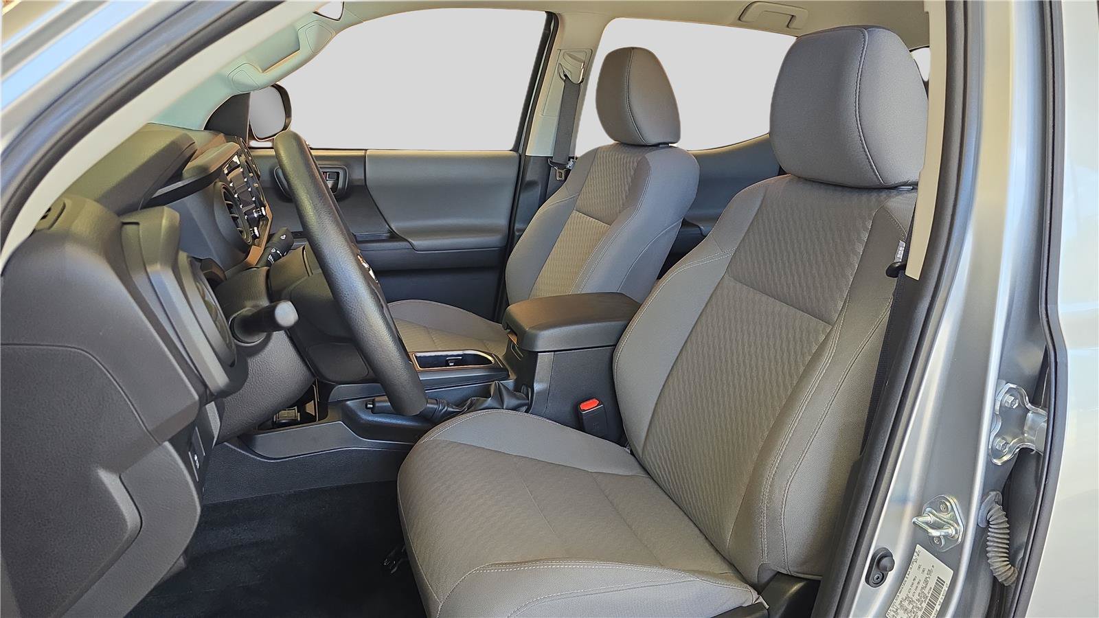 Used 2023 Toyota Tacoma SR AWD/4WD image 11