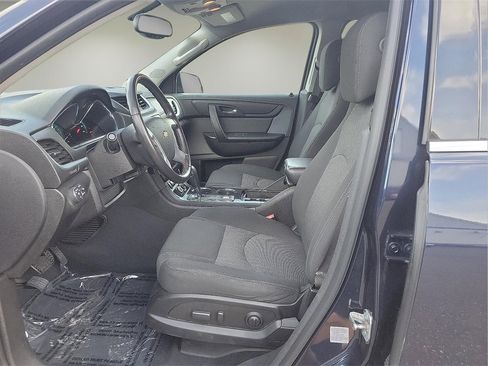 Used 2016 Chevrolet Traverse LT image 12