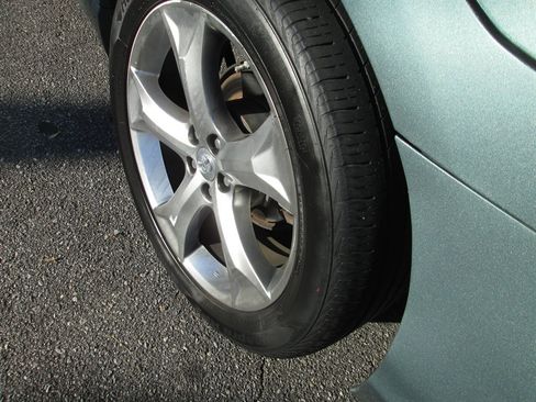 Used 2011 Toyota Venza AWD image 7