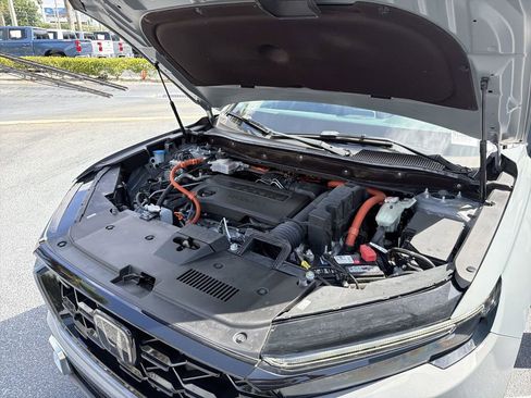 Certified 2024 Honda CR-V Sport Touring image 28