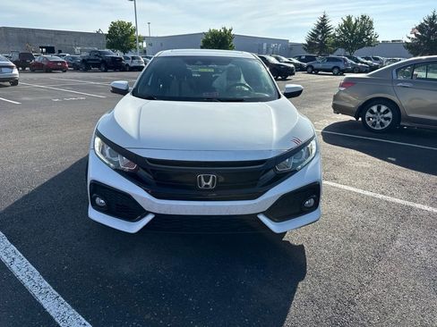 Used 2018 Honda Civic EX image 3