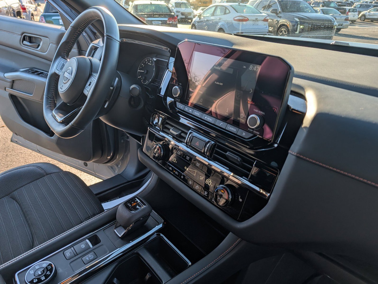 Used 2025 Nissan Pathfinder Rock Creek AWD/4WD image 27
