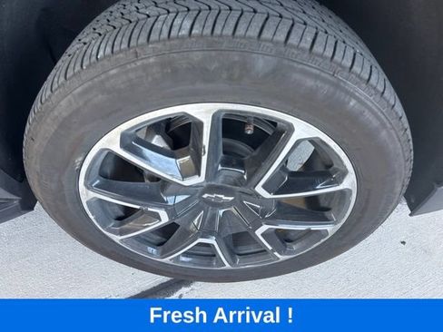 Used 2023 Chevrolet Tahoe RST w/ Luxury Package RWD image 23
