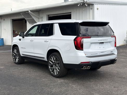 New 2026 GMC Yukon Denali Ultimate AWD/4WD image 5