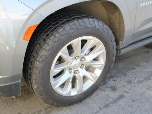 Used 2021 Chevrolet Tahoe Premier image 12
