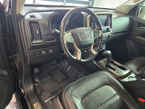 Used 2019 GMC Canyon Denali image 18