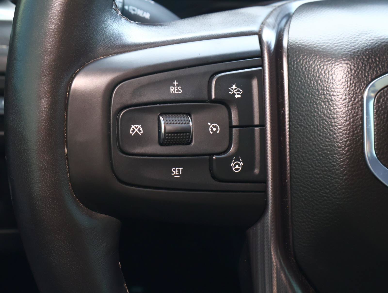 Used 2024 GMC Yukon Denali Ultimate AWD/4WD image 28