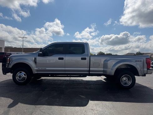Used 2022 Ford F350 XL w/ STX Appearance Package AWD/4WD image 11