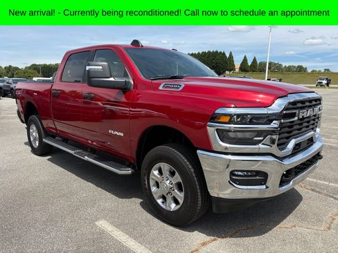 Used 2026 RAM 2500 Big Horn AWD/4WD image 1