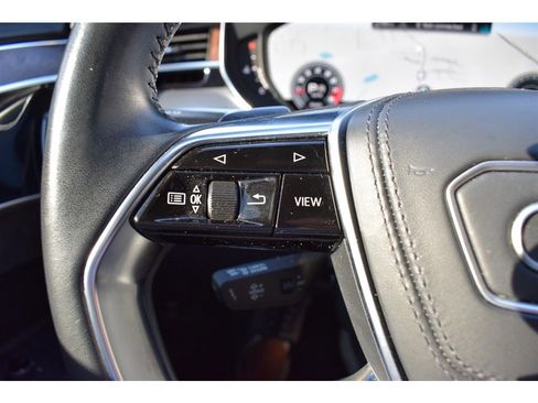 Used 2021 Audi A8 L 4.0T w/ Executive Plus Package image 41