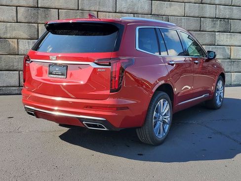 Certified 2024 Cadillac XT6 Premium Luxury AWD/4WD image 5