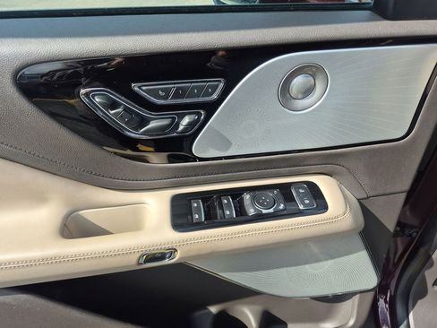 Used 2020 Lincoln Aviator Reserve w/ Equipment Group 202A image 27