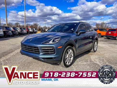Used 2019 Porsche Cayenne S image 3