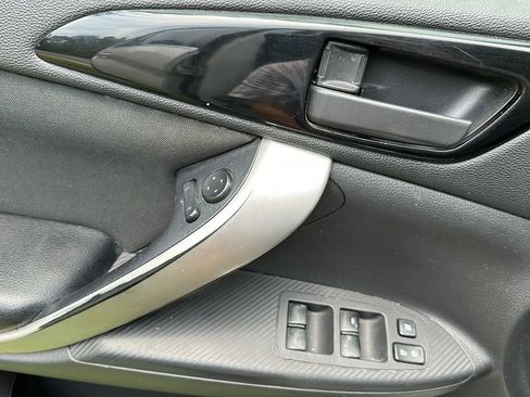 Used 2020 Mitsubishi Eclipse Cross ES FWD image 42