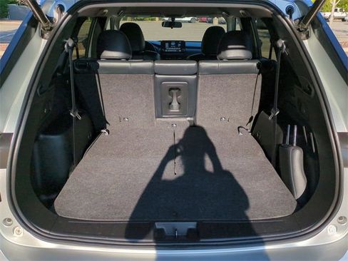 Used 2024 Mitsubishi Outlander SE image 13