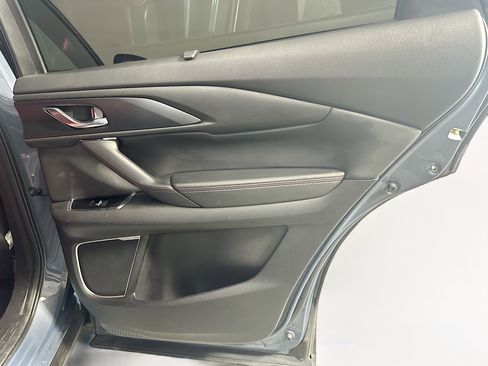 Used 2022 MAZDA CX-9 Carbon Edition image 34