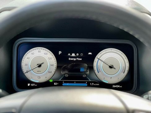 Used 2022 Hyundai Kona SEL w/ Convenience Package image 17