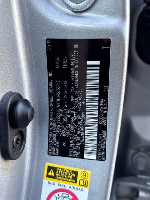 Used 2017 Toyota Highlander SE AWD/4WD image 27