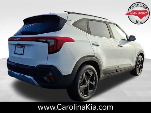 New 2026 Kia Seltos EX image 4