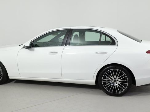 Used 2024 Mercedes-Benz C 300 4MATIC Sedan image 43