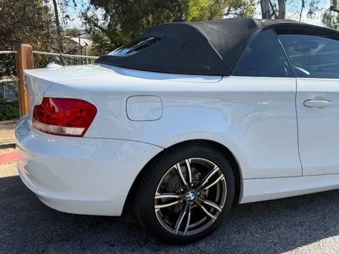 Used 2013 BMW 128i Convertible w/ Premium Pkg image 24