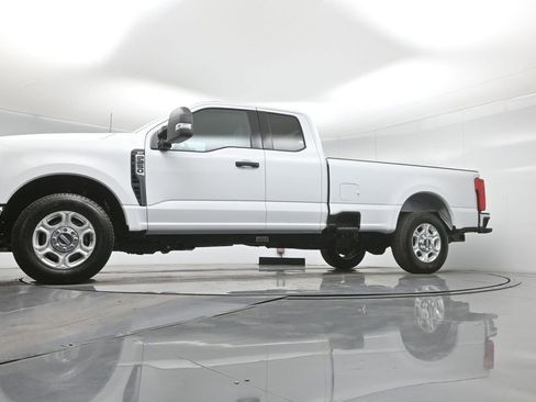 New 2026 Ford F250 XLT image 7