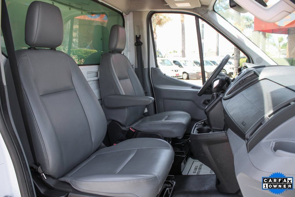 Used 2019 Ford Transit 250 138 RWD image 24