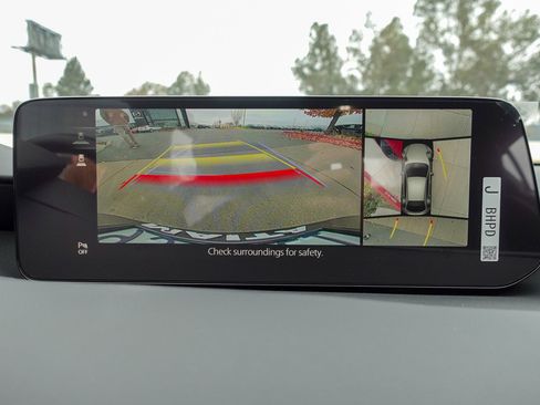 Certified 2025 MAZDA MAZDA3 Hatchback w/Premium Plus Pkg image 21